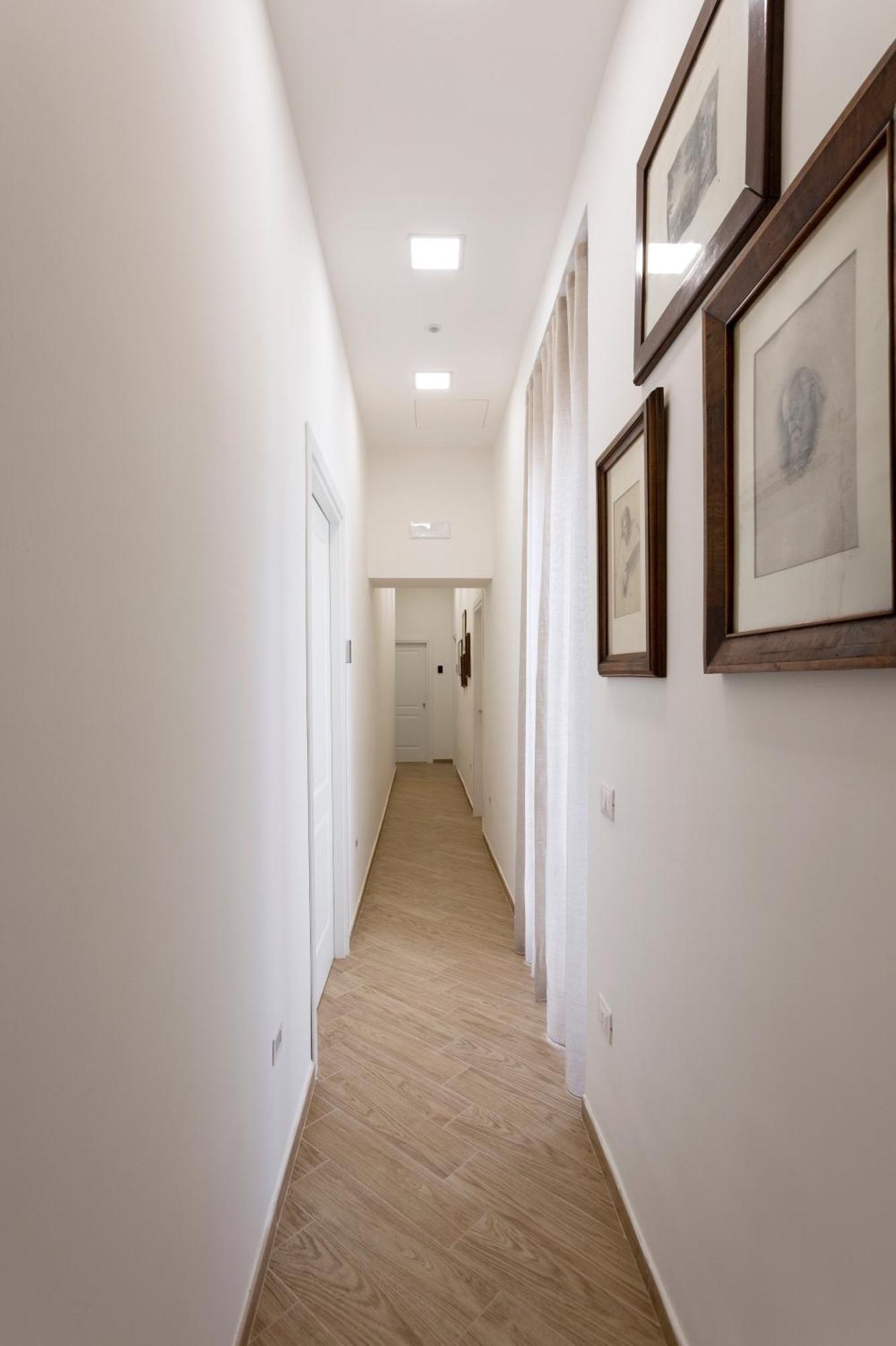 Residenza 33 Hotel เนเปิลส์ ภายนอก รูปภาพ