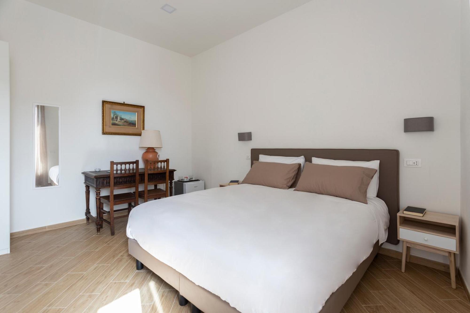 Residenza 33 Hotel เนเปิลส์ ภายนอก รูปภาพ