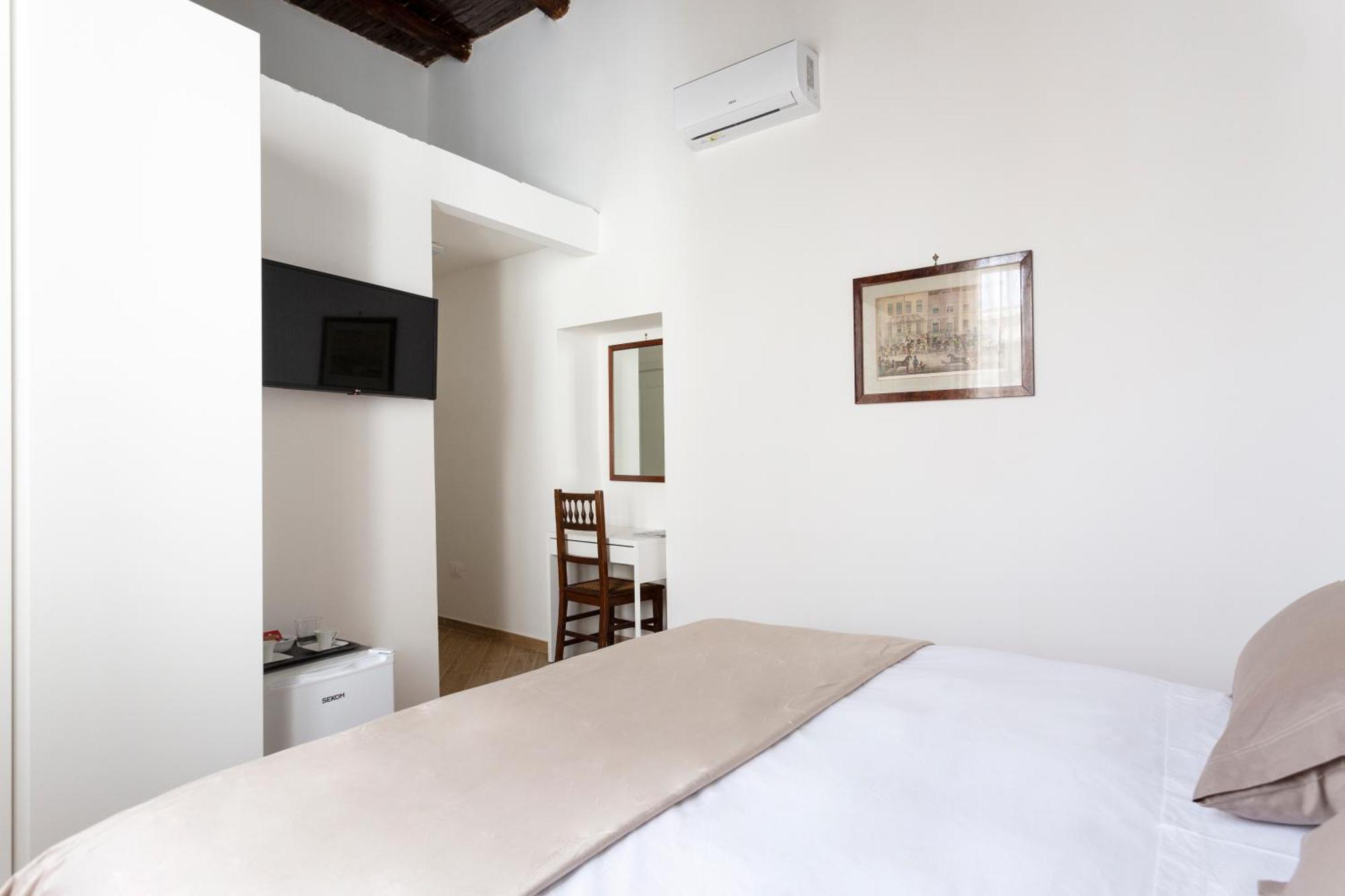 Residenza 33 Hotel เนเปิลส์ ภายนอก รูปภาพ