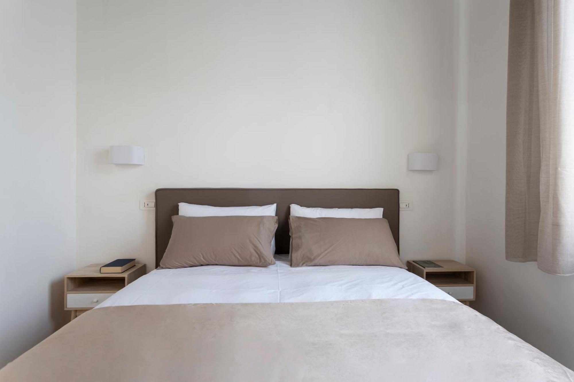 Residenza 33 Hotel เนเปิลส์ ภายนอก รูปภาพ